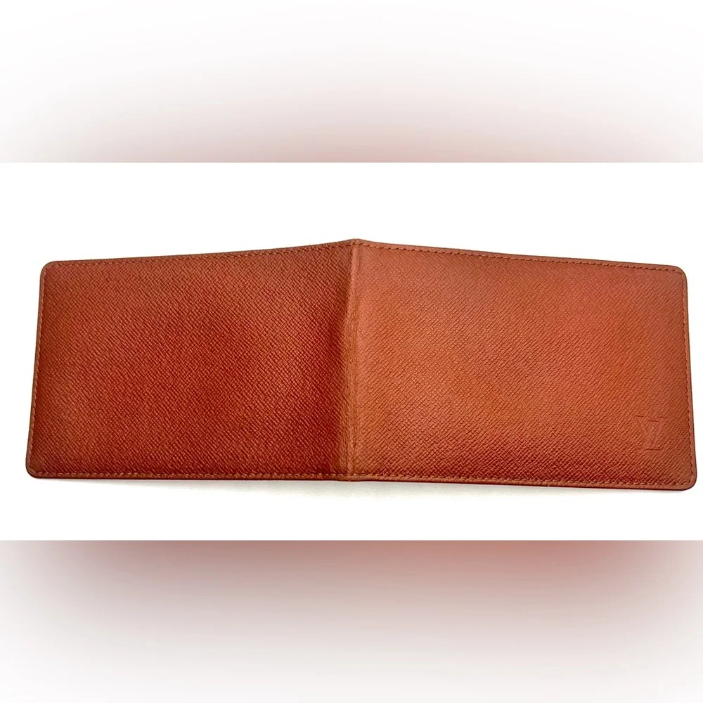 Louis Vuitton Brown Taiga Leather ID Card Holder Wallet